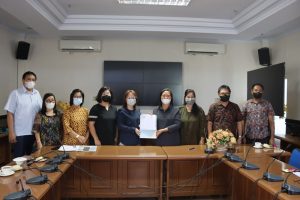 Penandatanganan Kerjasama PT. Hasjrat Abadi dengan Jurusan Administrasi Bisnis Politeknik Negeri Manado